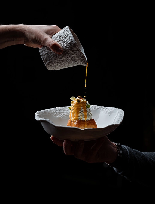 Un postre cremoso para celebrar una despedida de soltera en el restaurante Dans le Noir ?