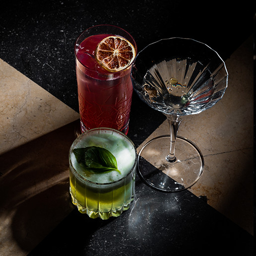 Cócteles servidos durante una despedida de soltero en el restaurante Dans le Noir ?