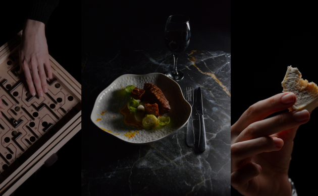 Idée cadeau Paris : expérience sensorielle unique autour d’une table dans le noir, entre dégustation de dessert surprise et jeu tactile.