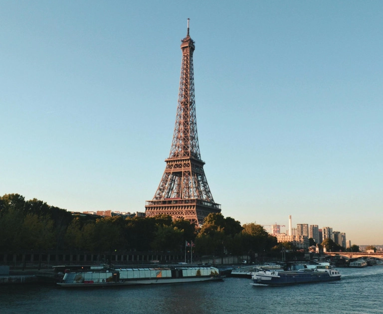 Dans Le Noir à Paris